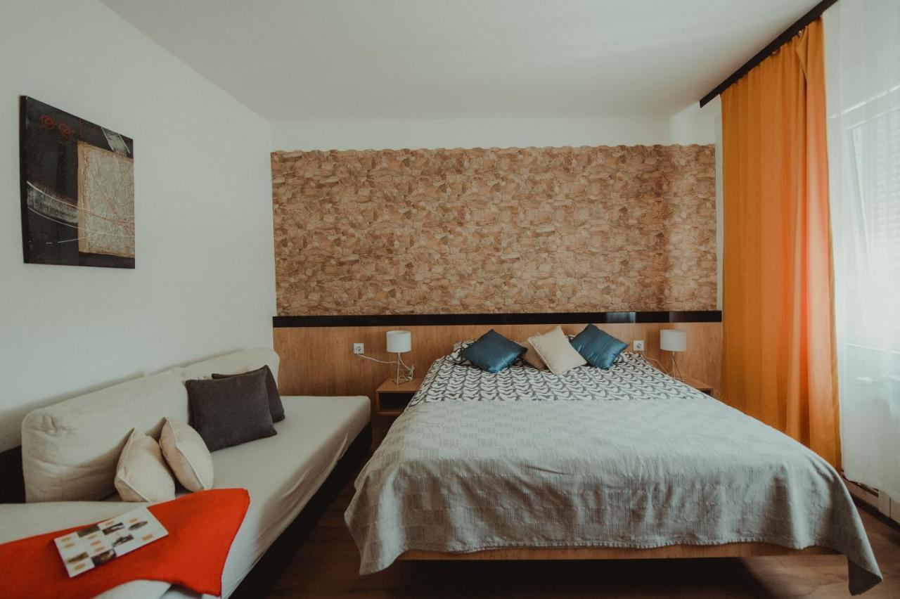 Apartman Lovric Ðakovo Dış mekan fotoğraf
