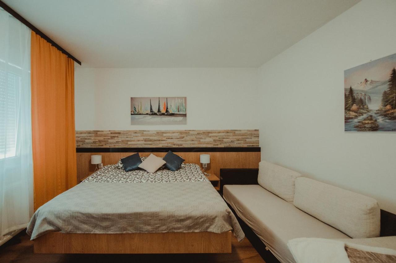 Apartman Lovric Ðakovo Dış mekan fotoğraf