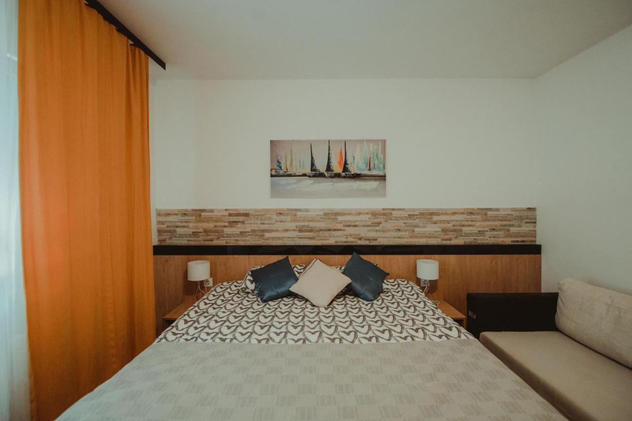 Apartman Lovric Ðakovo Dış mekan fotoğraf
