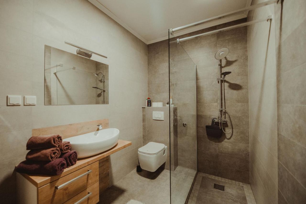 Apartman Lovric Ðakovo Dış mekan fotoğraf